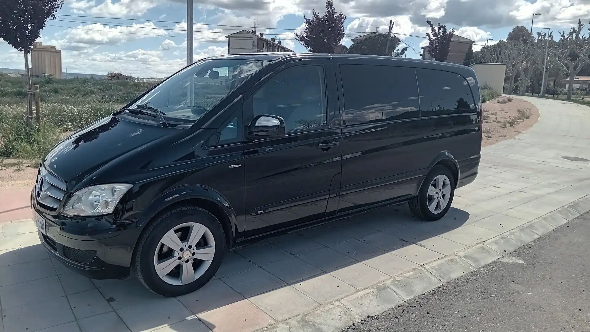 Mercedes-Benz Viano 2.2CDI Trend Extralargo 4M Aut. - 1