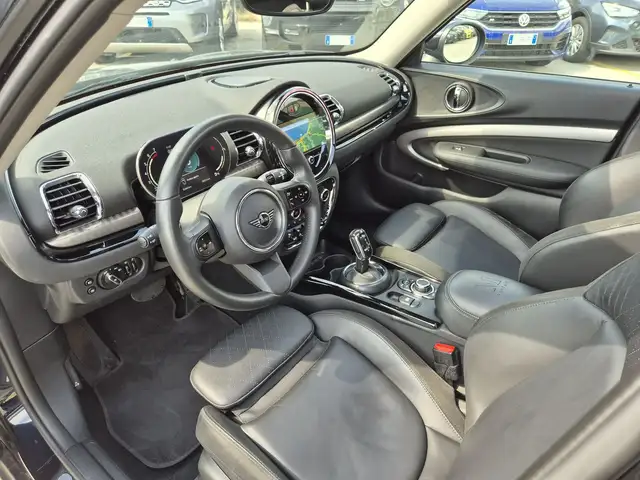 Mini Cooper Cooper view 6