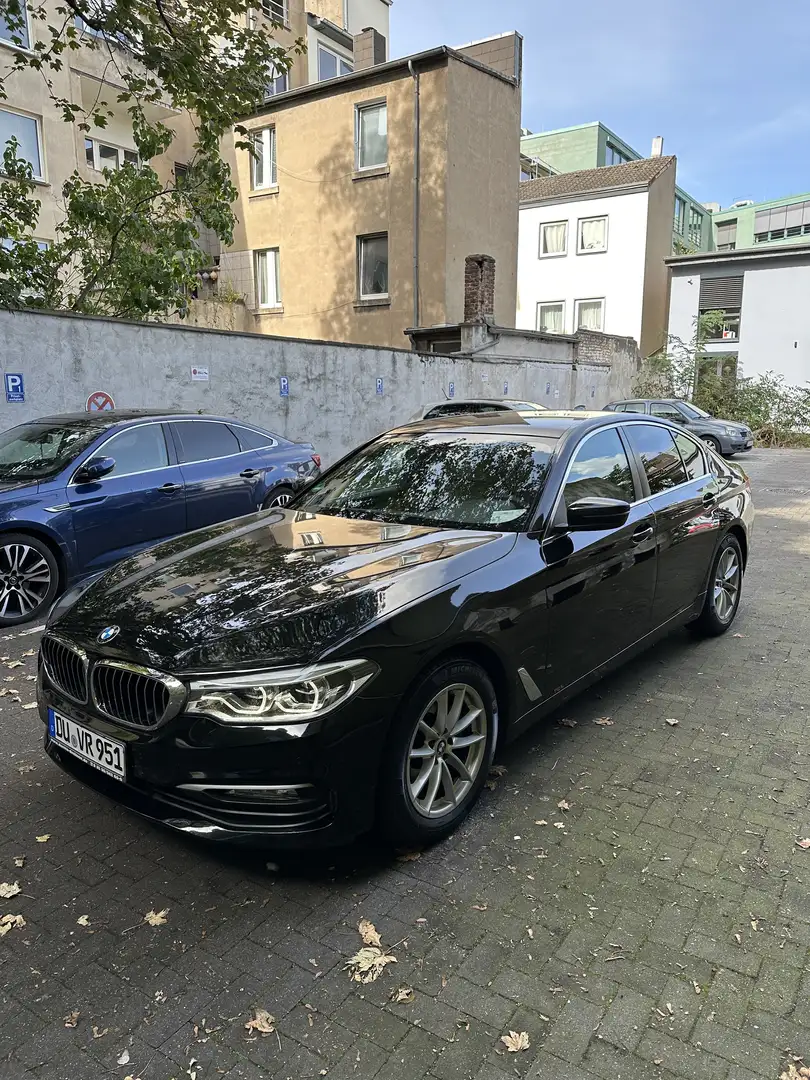 BMW 520 Luxury Line - 1