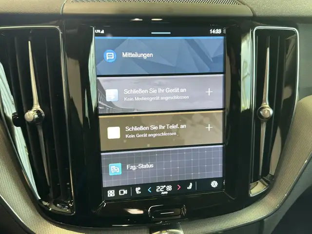 Volvo XC60 view 23