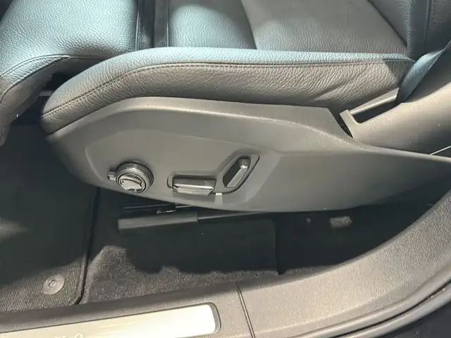 Volvo XC60 view 20