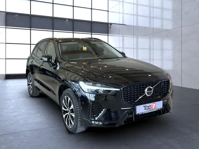 Volvo XC60 view 8