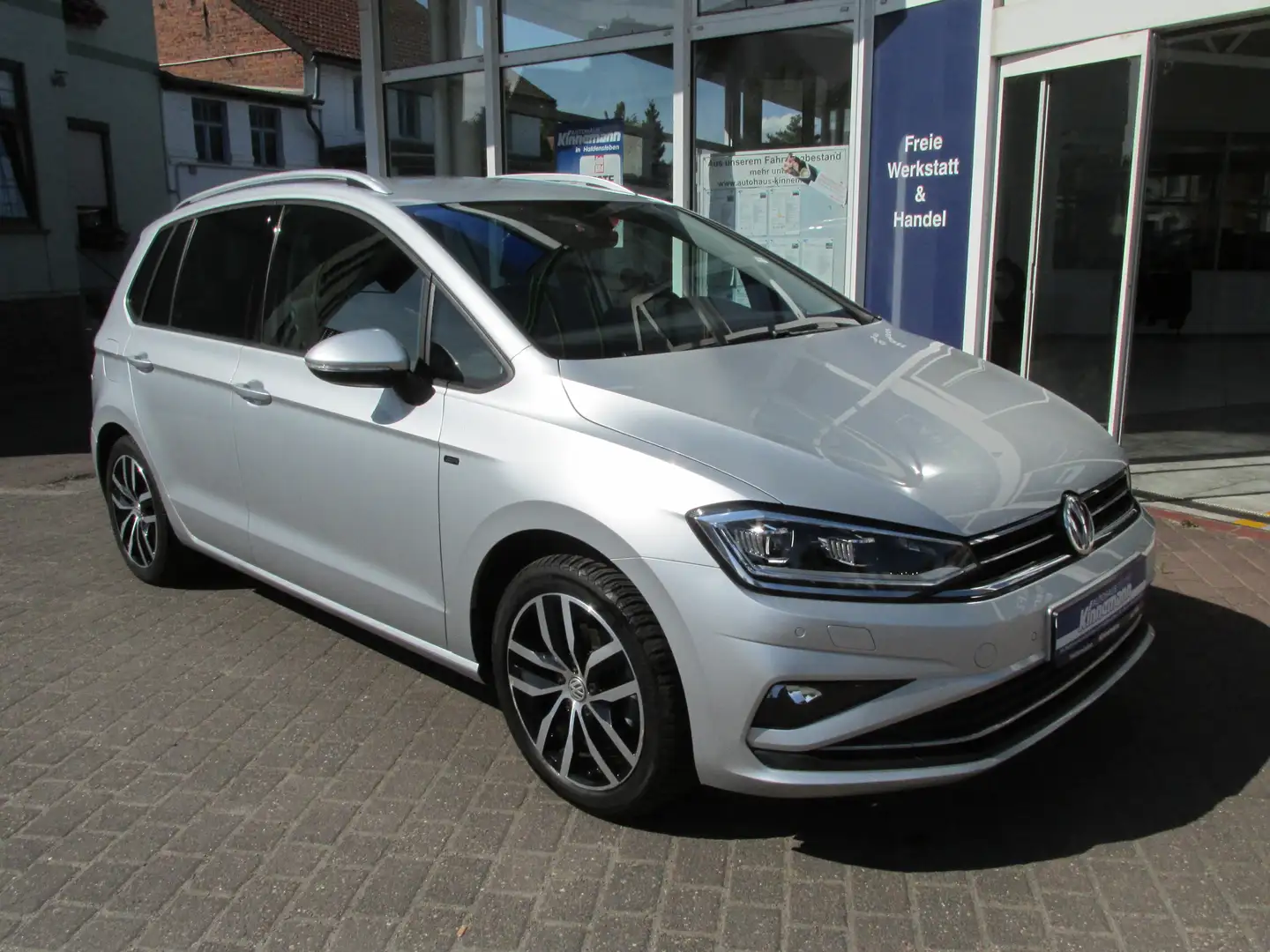 Volkswagen Golf Sportsvan JOIN 1.5TSI ACT*NAVI*SHZG*PDC*AHZV*LED*Klimaaut Silver - 1