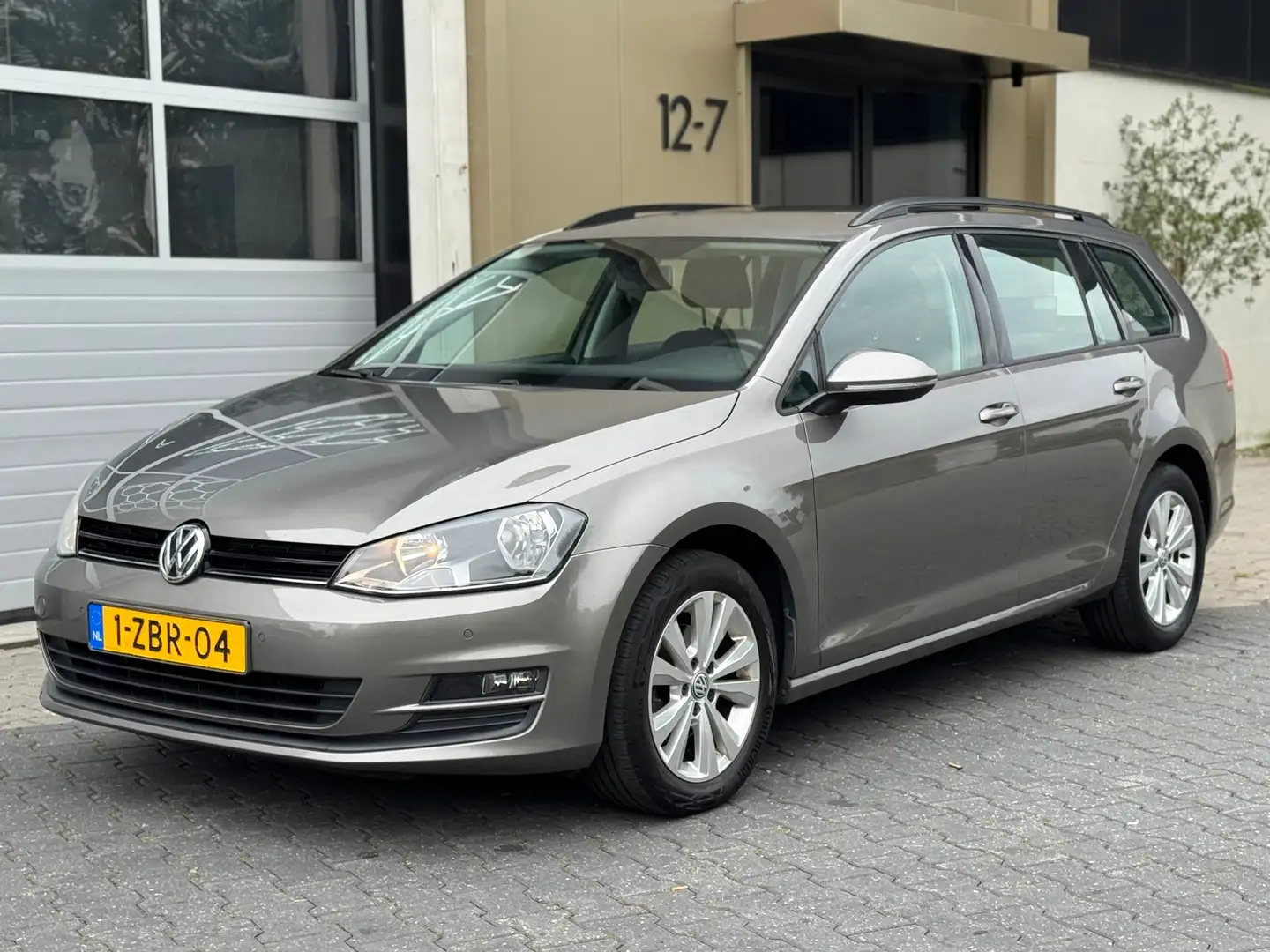 Volkswagen Golf Variant 1.2 TSI|PDC|Navigatie|Cruise|NAP Grijs - 1