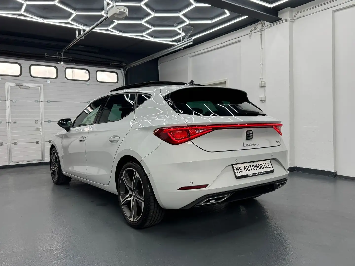 SEAT Leon FR *R-KAM*PANORAMA* Weiß - 2
