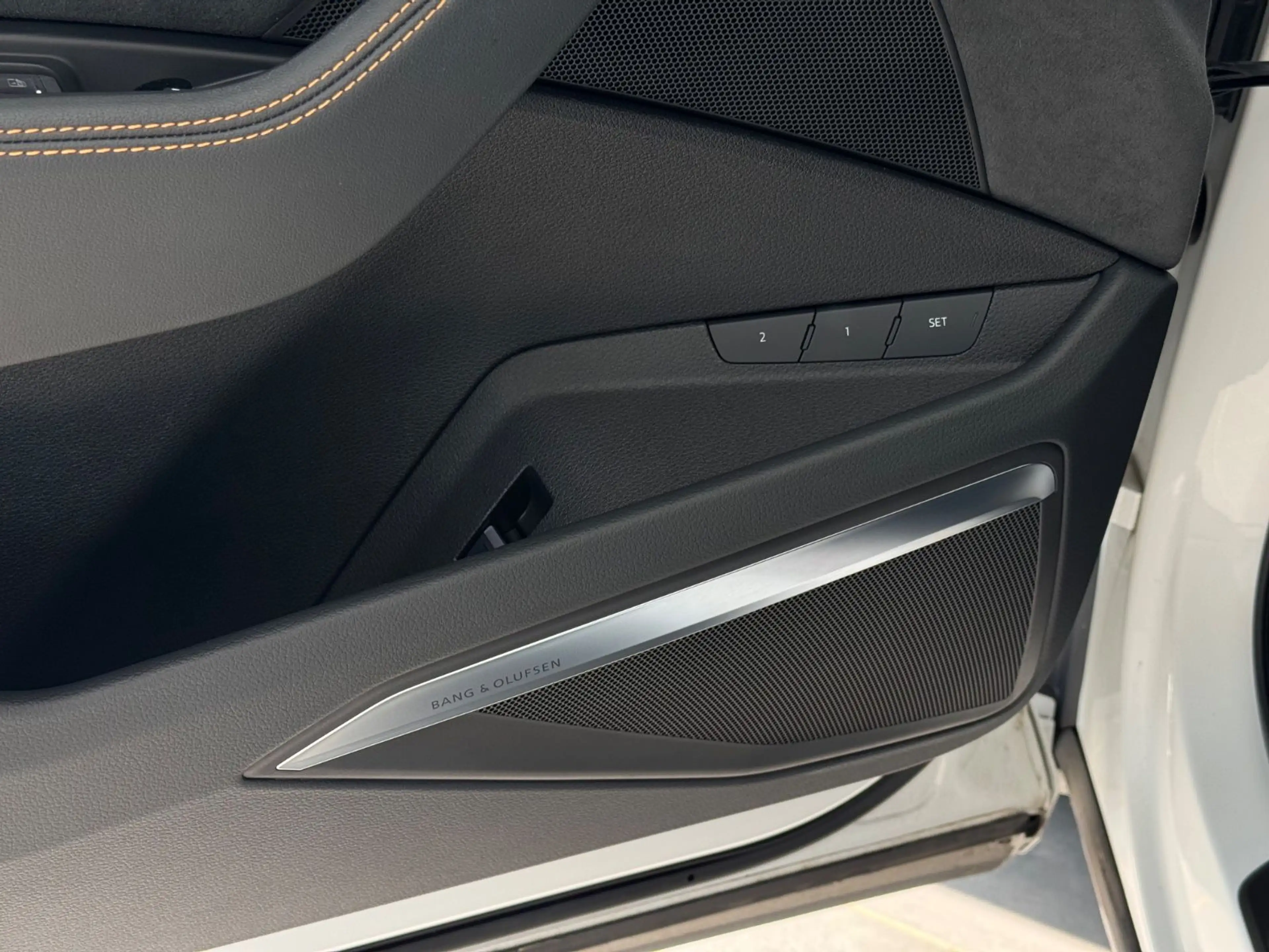 Audi e-tron 55 quattro S line Black Ed PANO 96,3% — photo 15