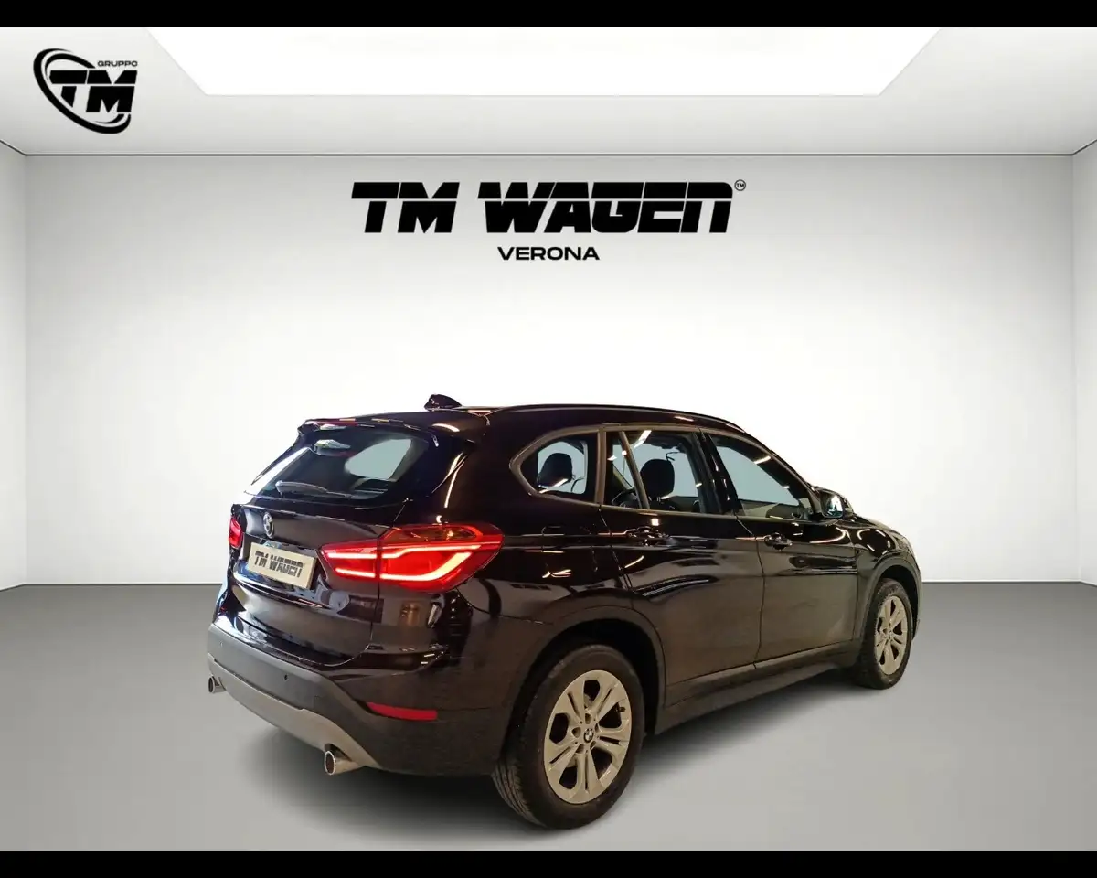 2019 BMW X1 sDrive18d Advantage, photograph 5