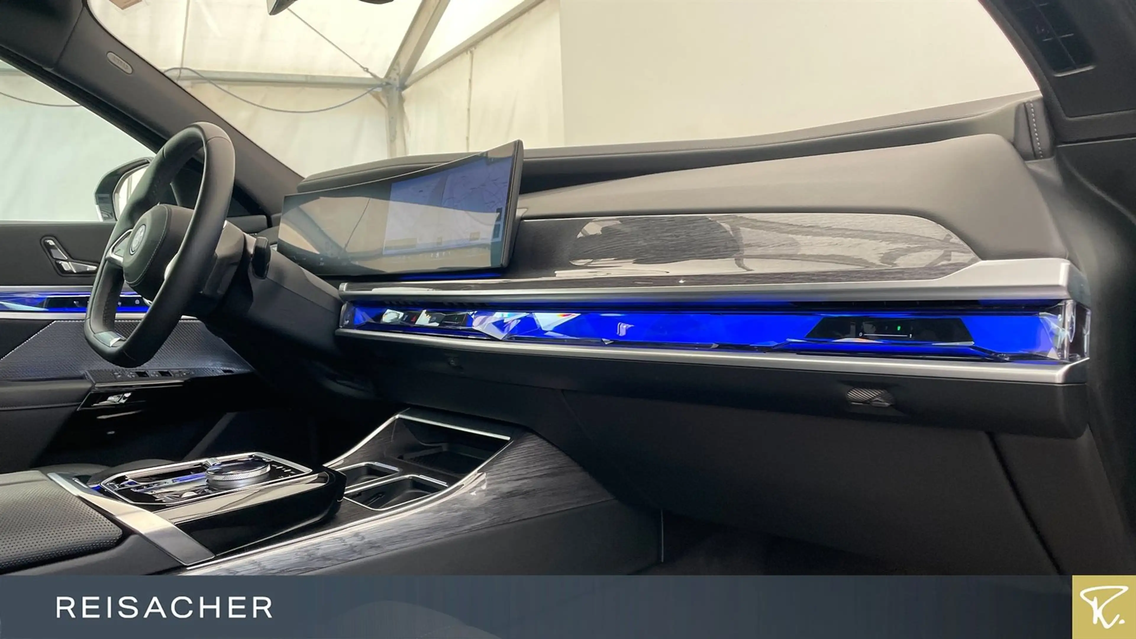 BMW i7 A eDrive50 LCPro ACC HUD 360° DAB 20"LM — photo 14