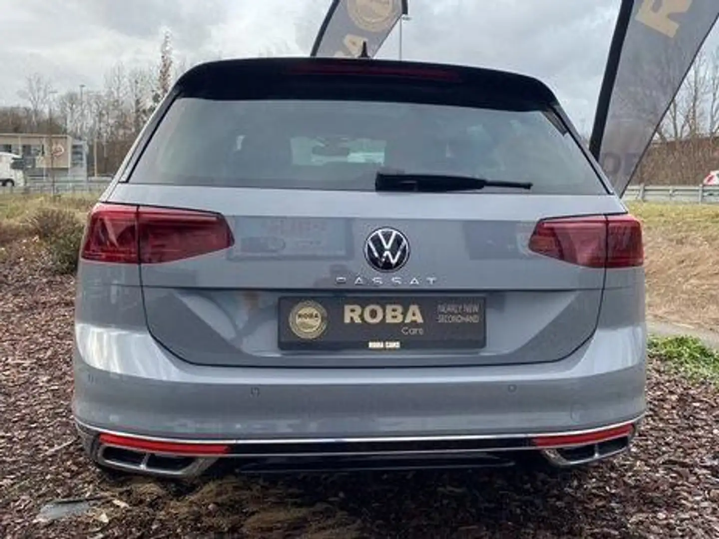 Volkswagen Passat Variant PASSAT VARIANT 2.0 TDI R-LINE FULL OPTION Gris - 2
