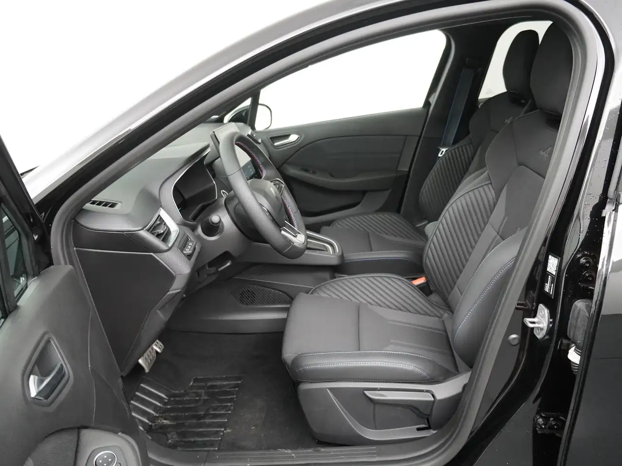 Renault Clio 2026 — фото 13