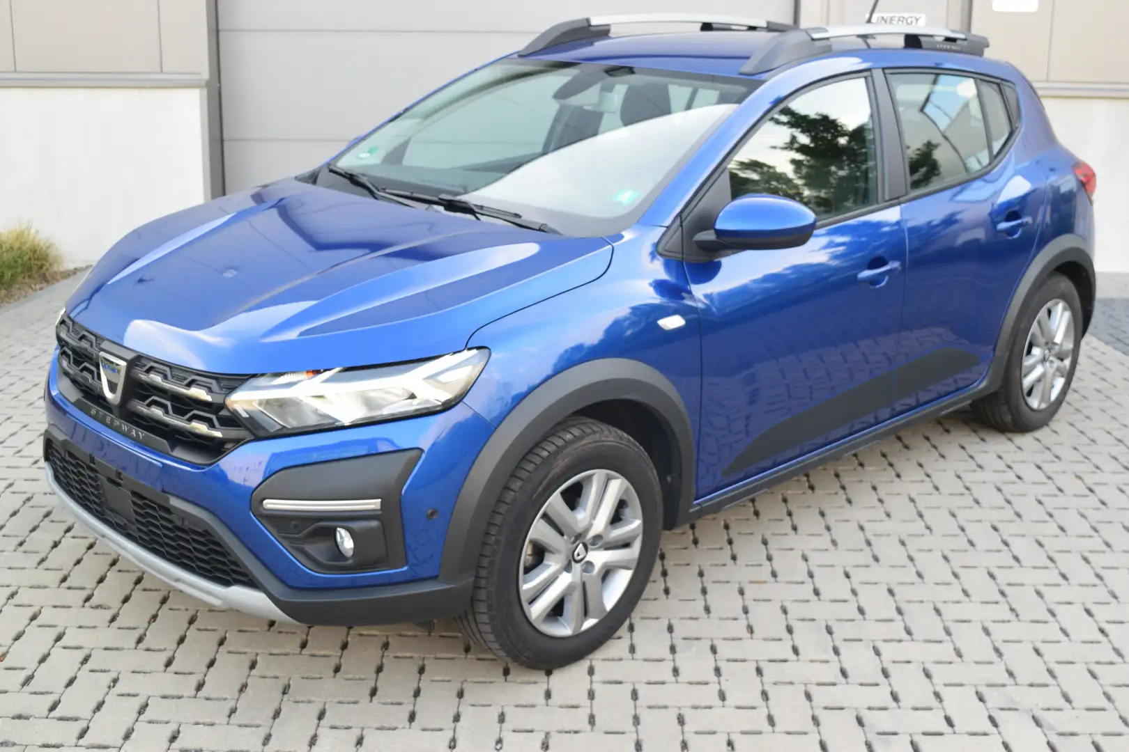 Dacia Sandero Stepway 1.0 TCe Bleu - 1