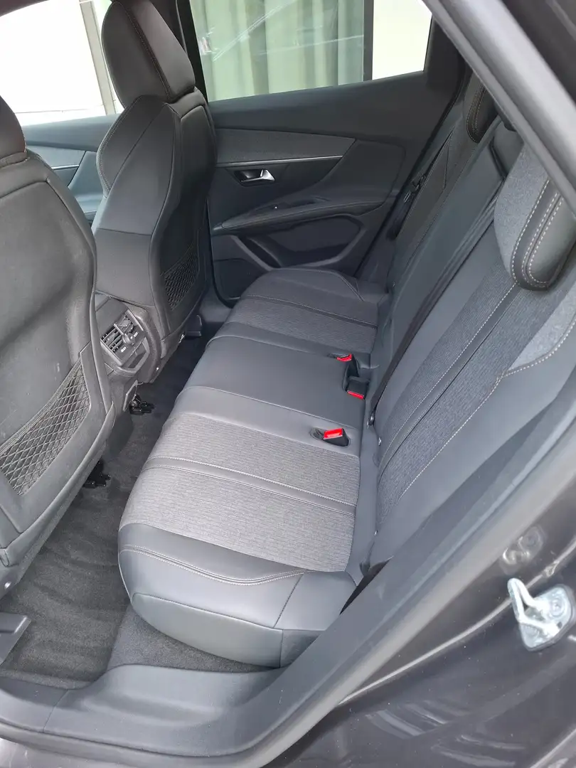 Peugeot 3008 3008 1,6 PureTech 180 S - 1