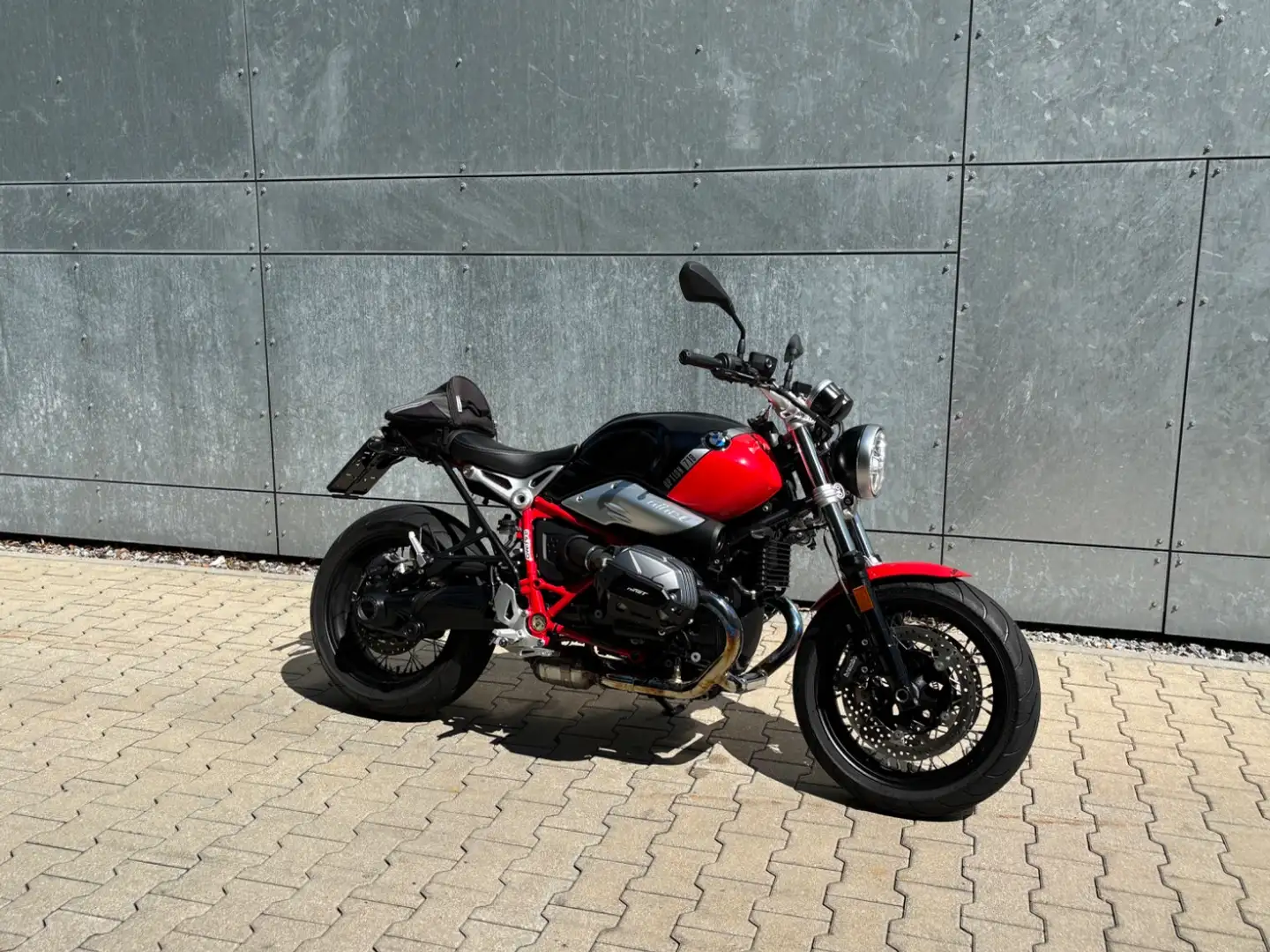 BMW R nineT R nine T Pure Červená - 2