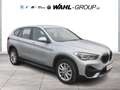 BMW X1 sDrive18i ADVANTAGE DKG LED NAVI GRA PDC PARKASSIS Silber - thumbnail 3