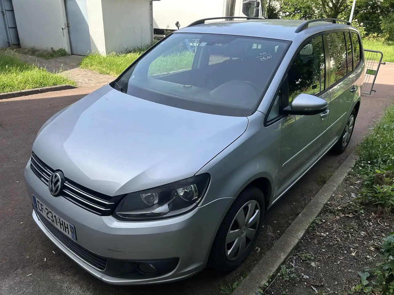 Volkswagen Touran BUSINESS 1.6 TDI 105 FAP CONFORTLINE DSG