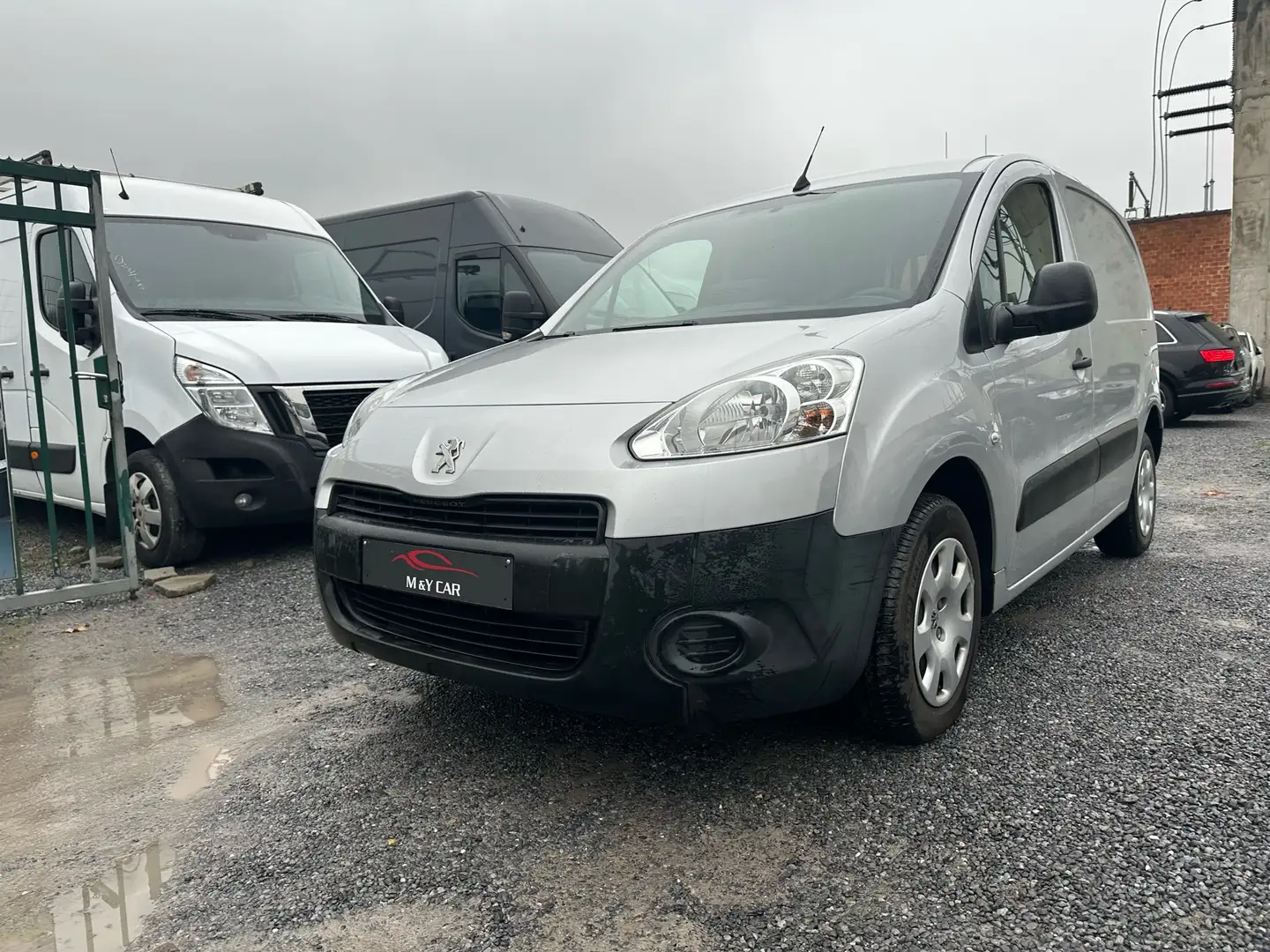 Peugeot Partner 1.6 HDi L1H1 Pack GPS Weiß - 2