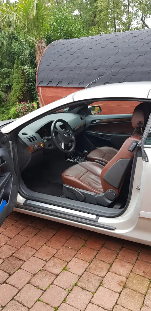 Opel Astra Astra Twin Top 1.6Edition Bronze - 2