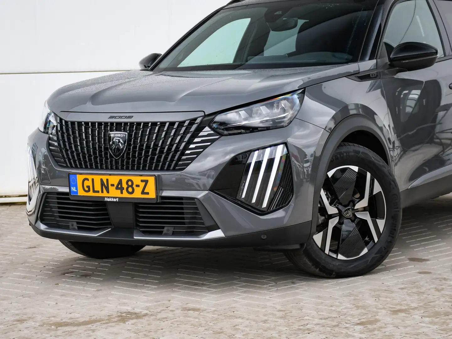Peugeot 2008 GT 1.2 Hybrid 136pk Automaat KEYLESS | 17''LM | PD Grijs - 2