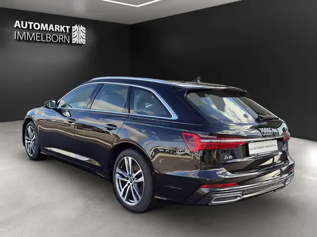 Audi A6 view 6