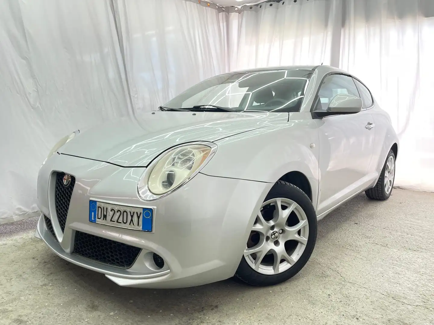 Alfa Romeo MiTo 1.6 jtdm Distinctive FINANZIABILE SENZA BUSTA Zilver - 1