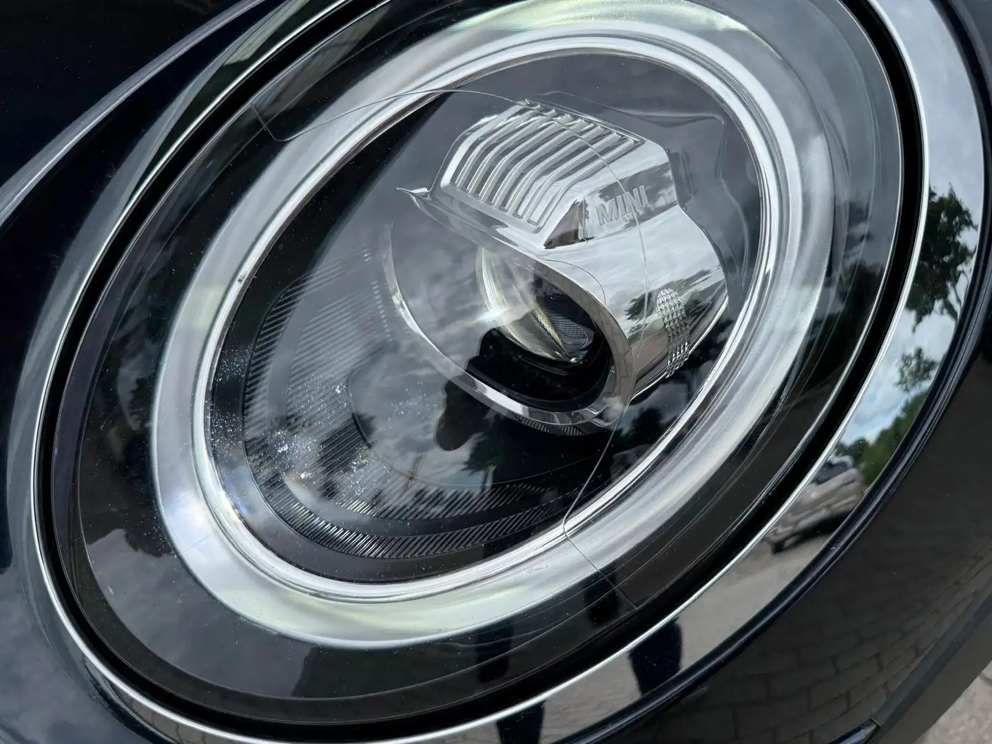 MINI Cooper LED/Panorama/Leder/Navi/AppConnect/Kamera Zwart - 2