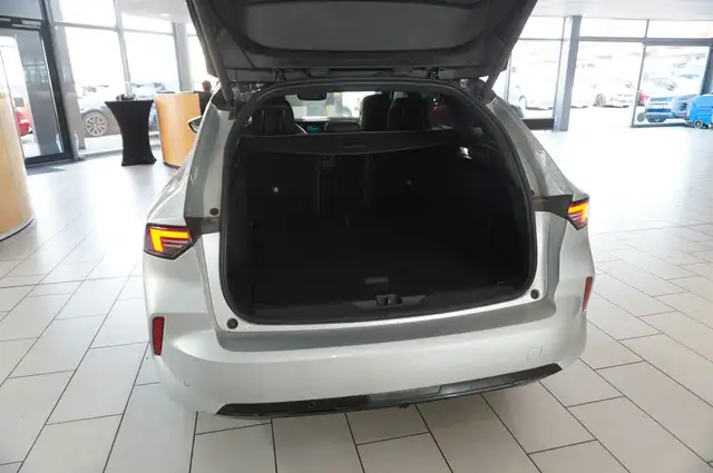 Opel Astra view 12