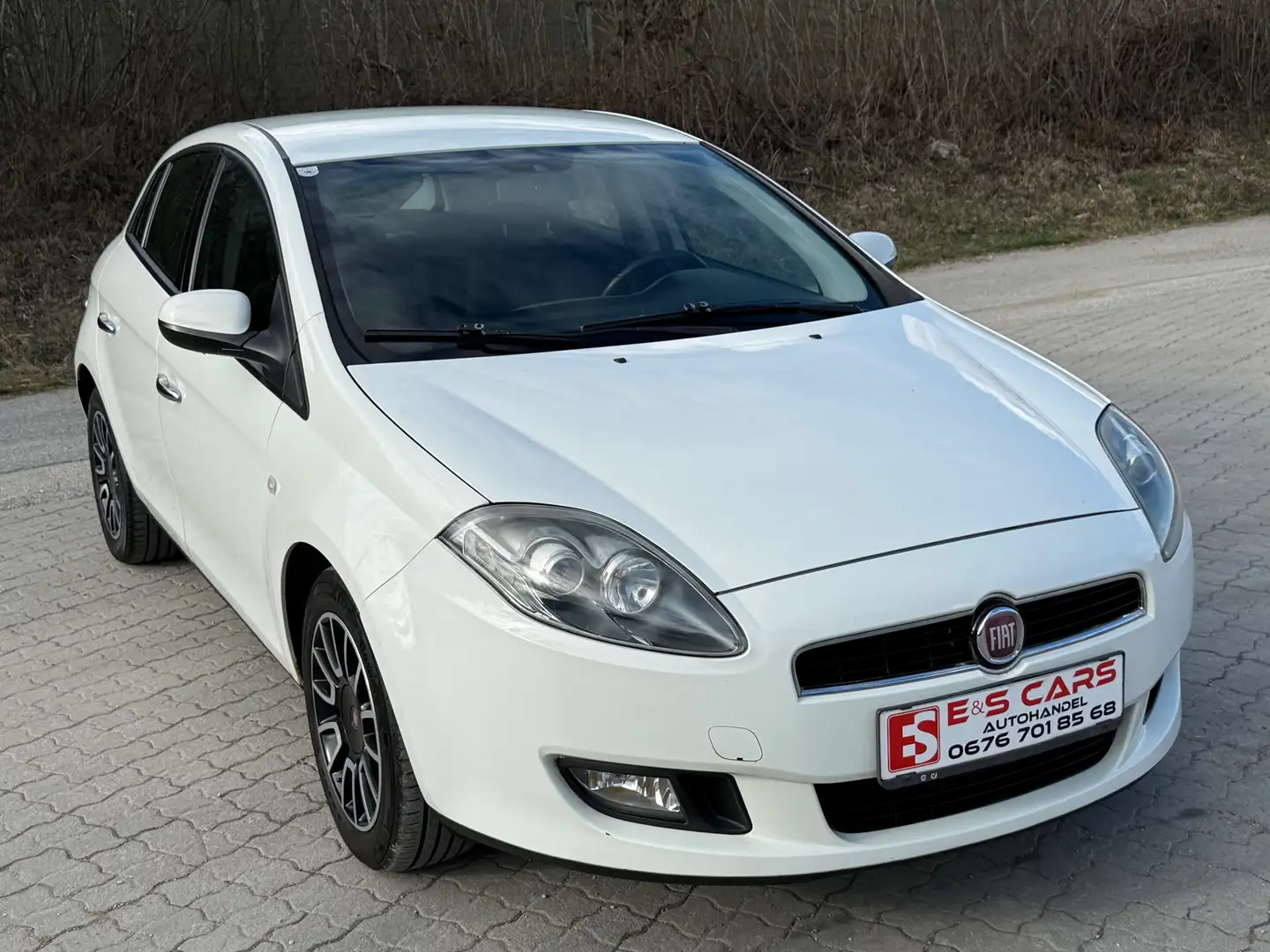 Fiat Bravo 1.4 16V T-JET MyLife **Pickerl + Service NEU** Weiß - 1