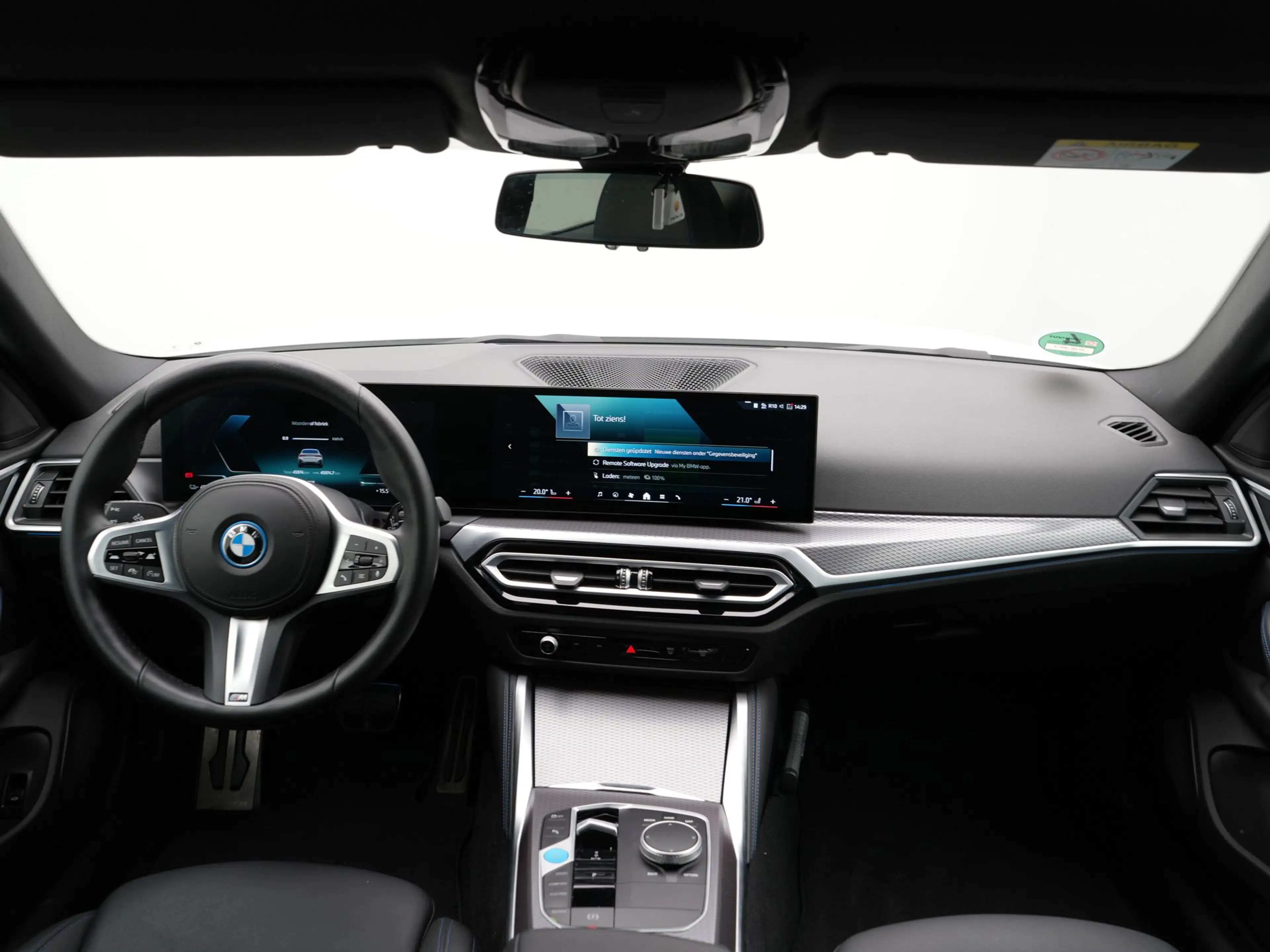 BMW i4 eDrive35 M-Sport Pro 70 kWh Accu conditie 100% — photo 12