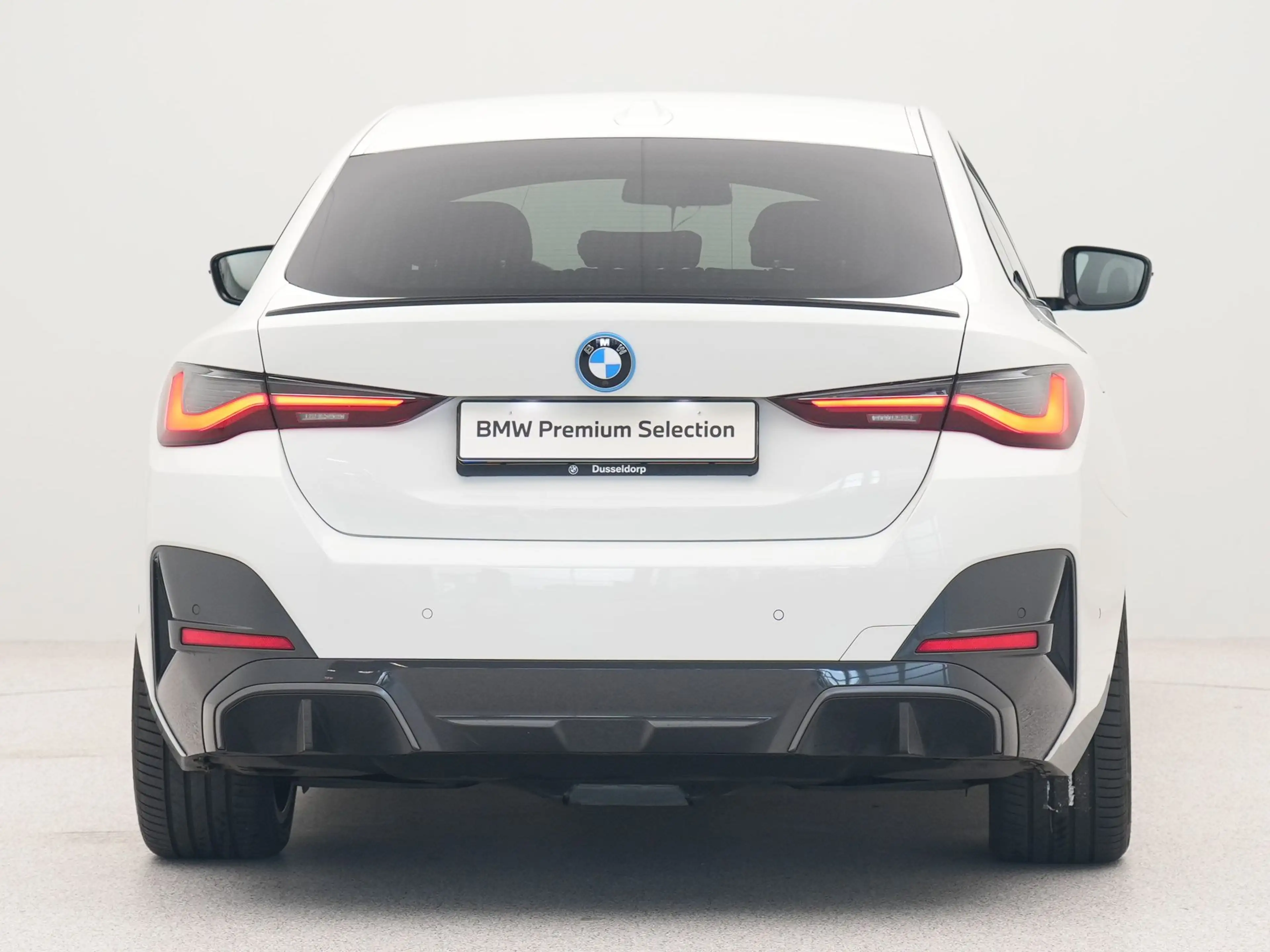 BMW i4 eDrive35 M-Sport Pro 70 kWh Accu conditie 100% — photo 9