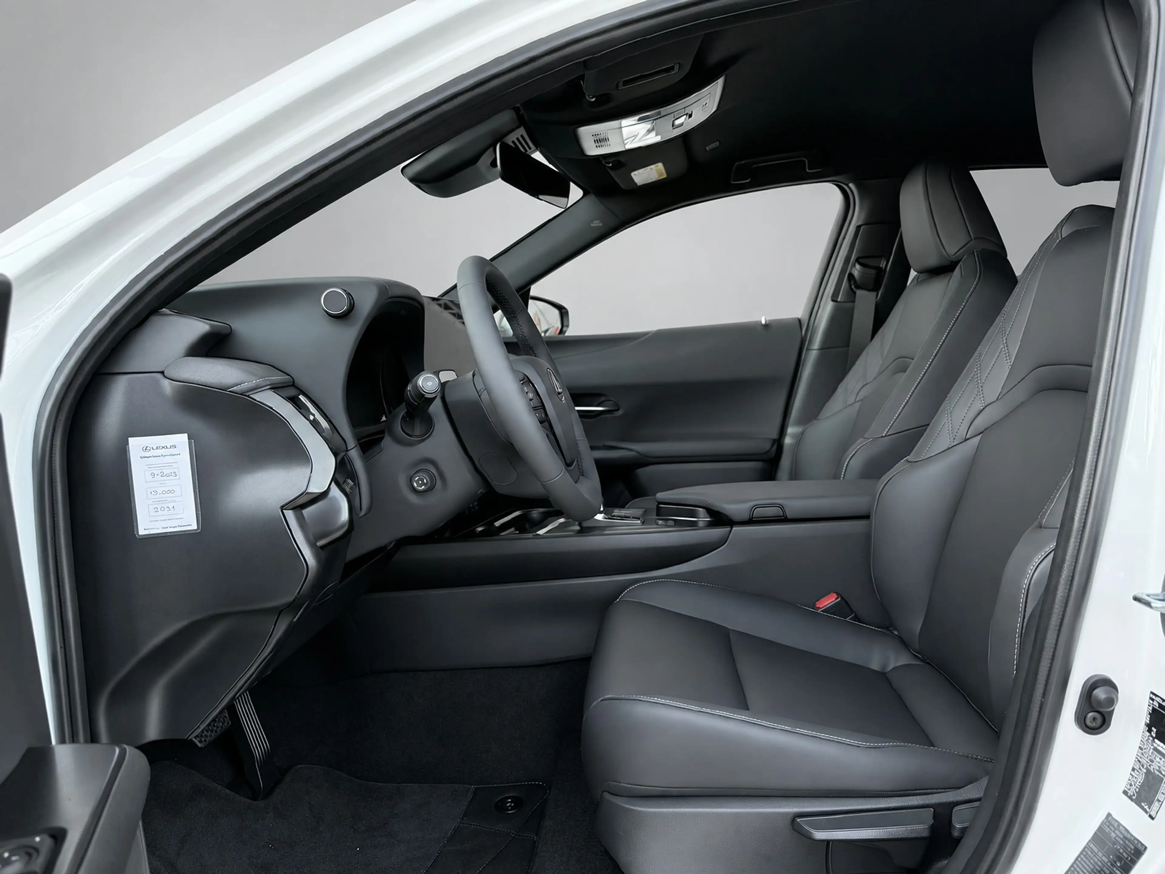 Lexus UX 300h Ultimate Edition | NL-Auto | Stoel & Stuurverwarmi — photo 6