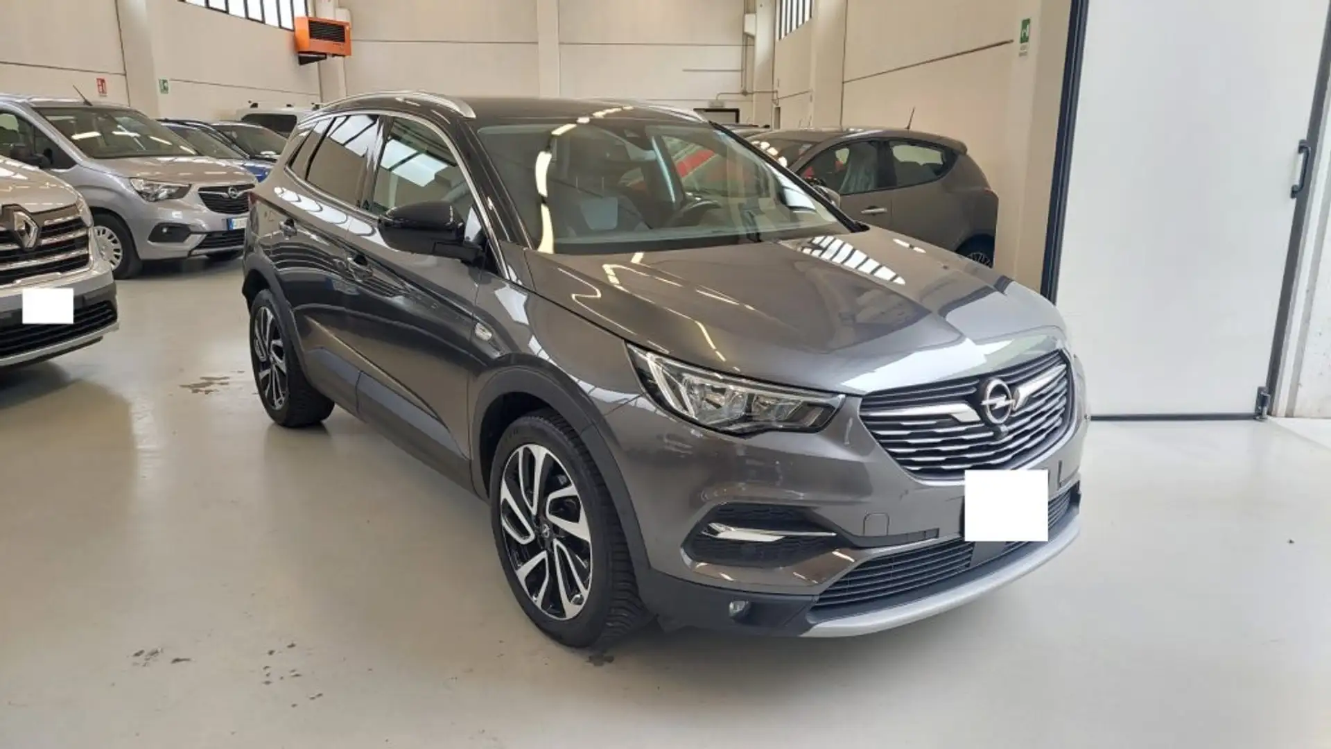 Opel Grandland X 1.6 diesel 120cv Cambio Automatico Grigio - 1