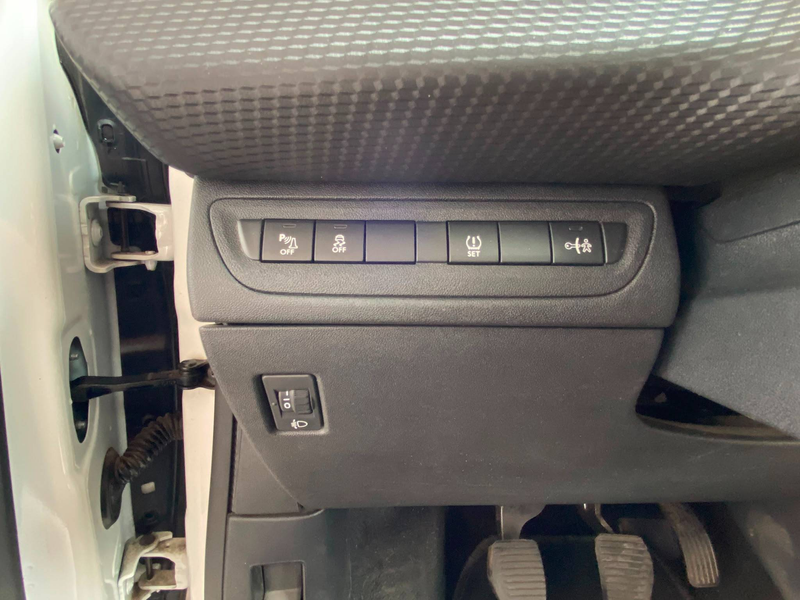 Peugeot 2008 2008 1.2i PureTech Airco/Navi/.. 12 maanden garantie! — photo 15