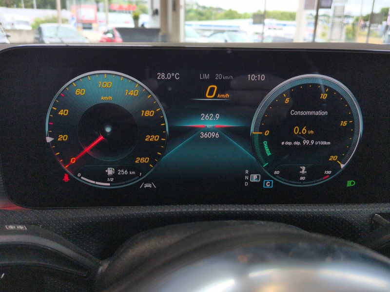 Mercedes-Benz CLA 200 CLA 200 d (EU6AP) — photo 14