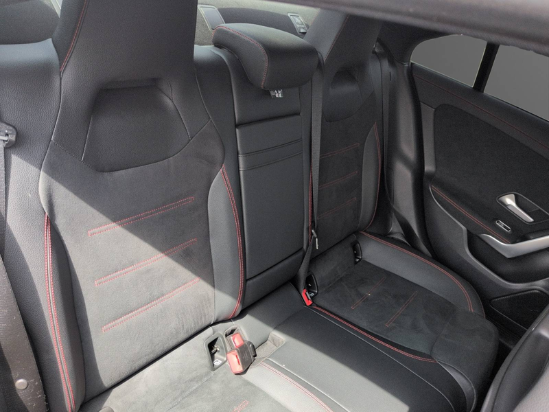 Mercedes-Benz CLA 200 CLA 200 d (EU6AP) — photo 9