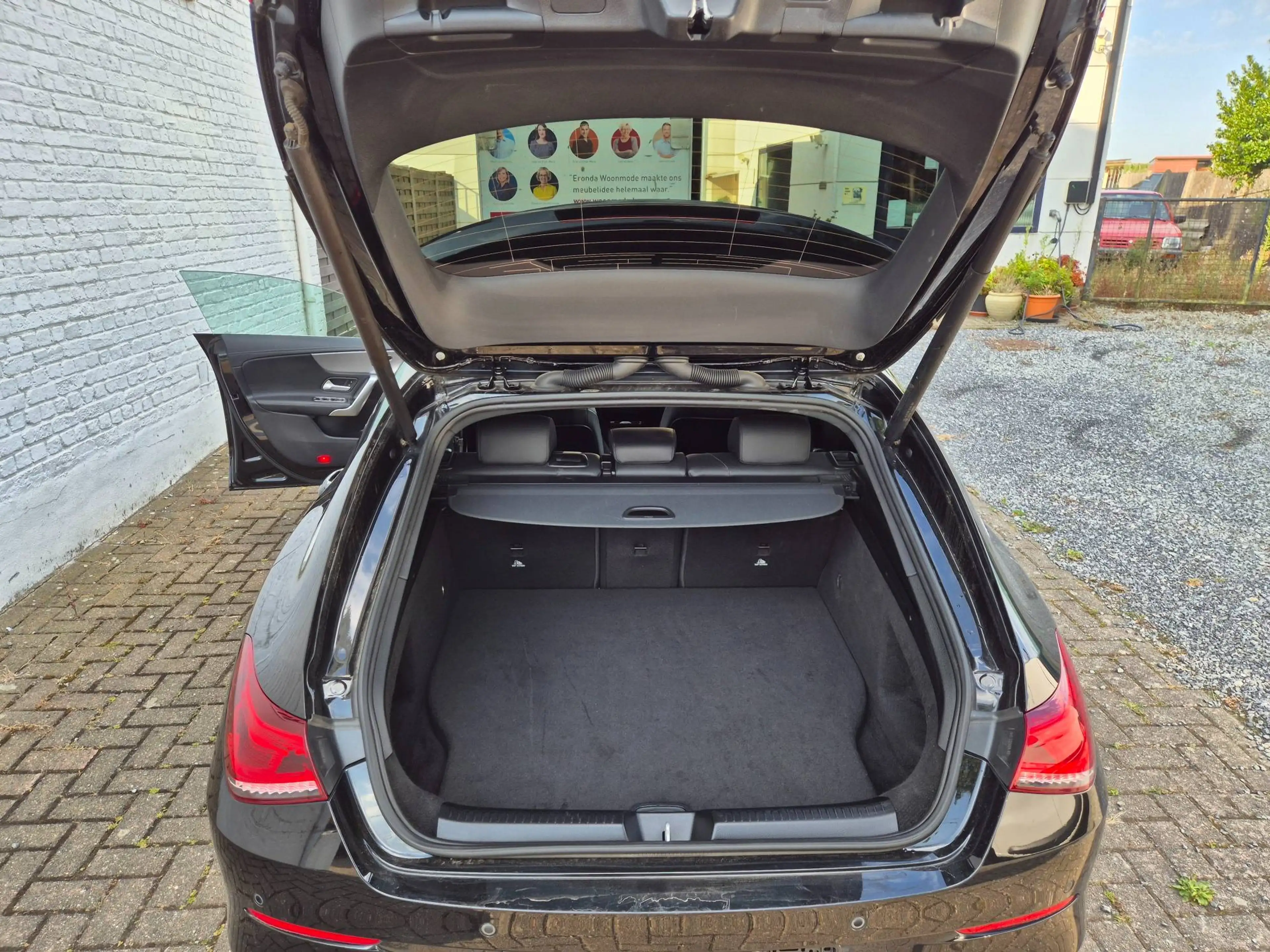 Mercedes-Benz CLA 250 CLA 250 e PHEV Business Solution — photo 12