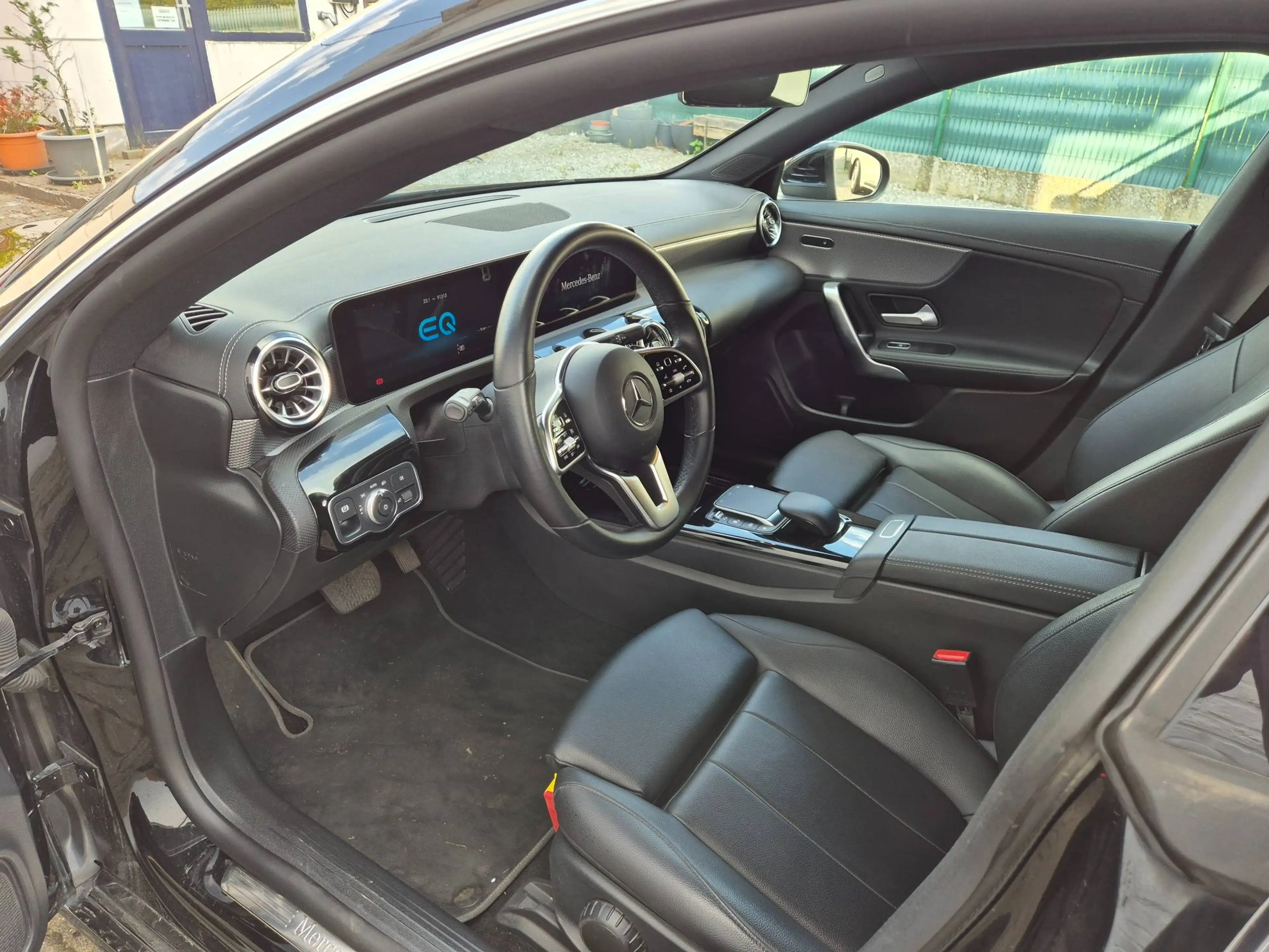 Mercedes-Benz CLA 250 CLA 250 e PHEV Business Solution — photo 5