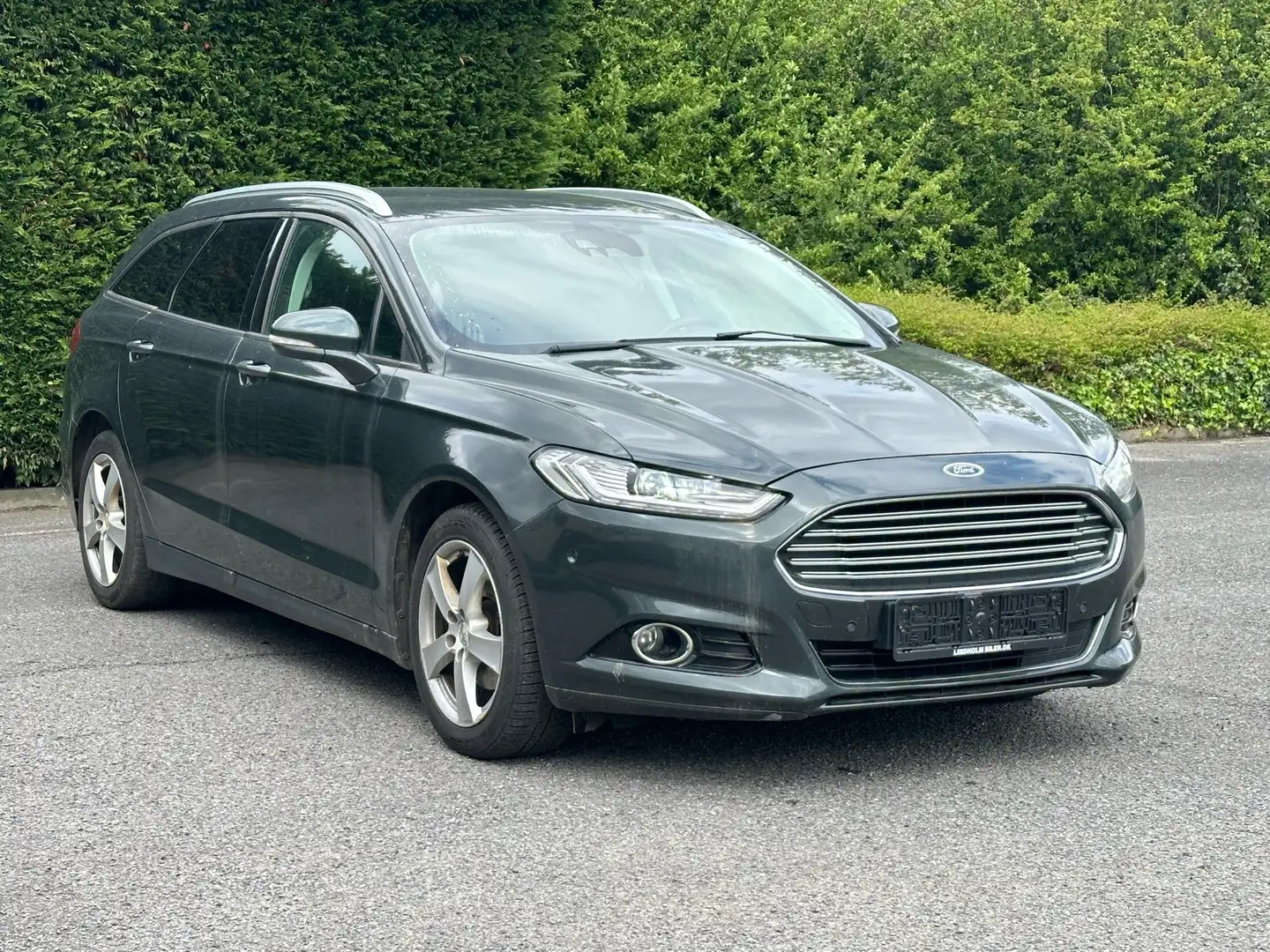 Ford Mondeo 2.0 TDCi Gris - 2