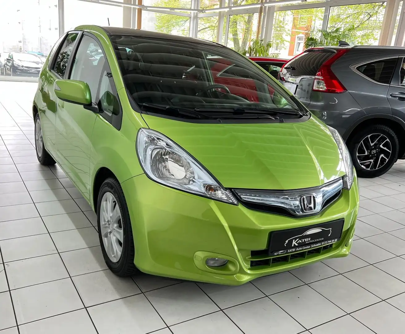 Honda Jazz Hybrid Automatik Panorama-Dach HU neu Зелений - 2