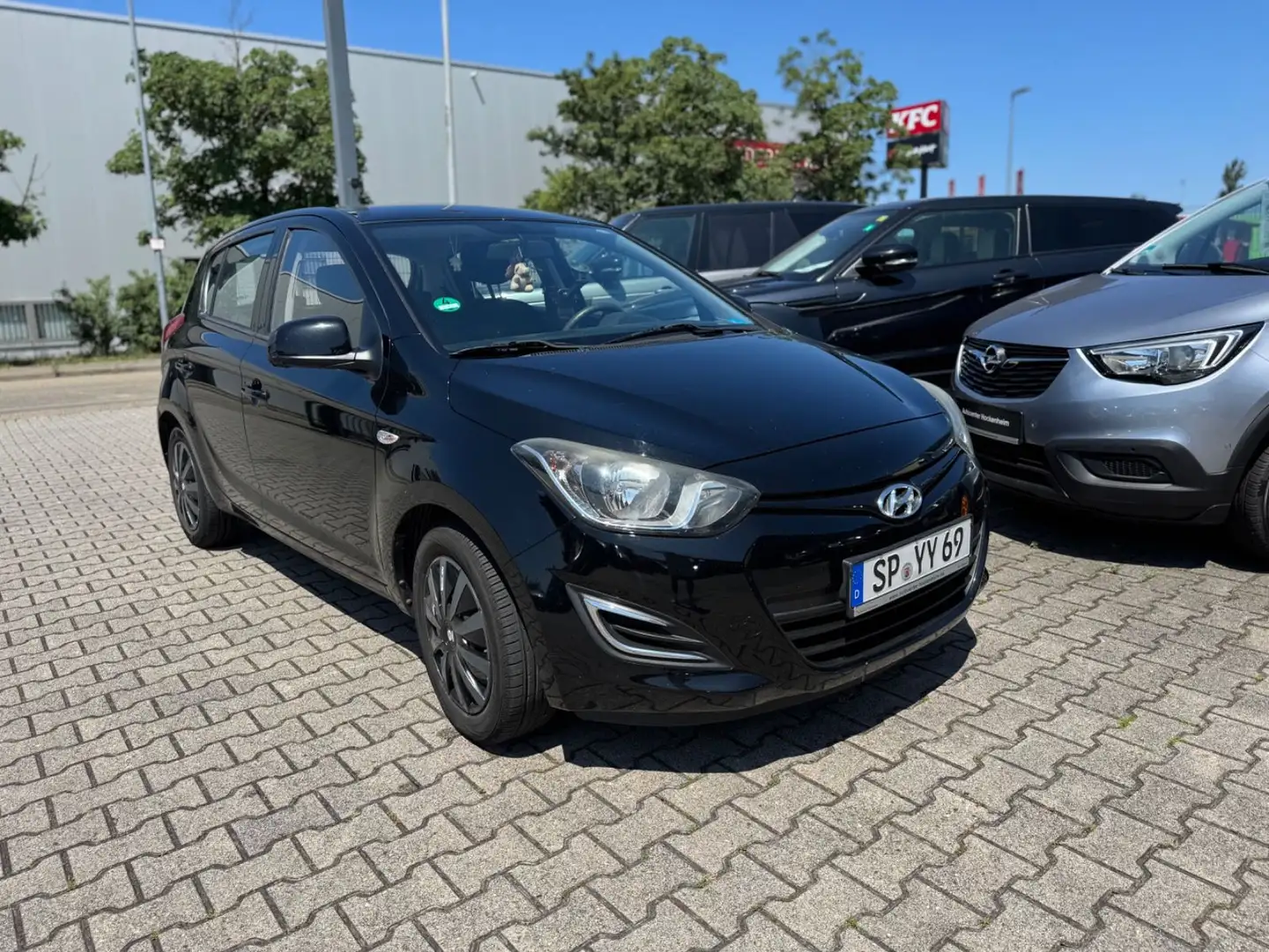 Hyundai i20 Classic /Klima Schwarz - 2