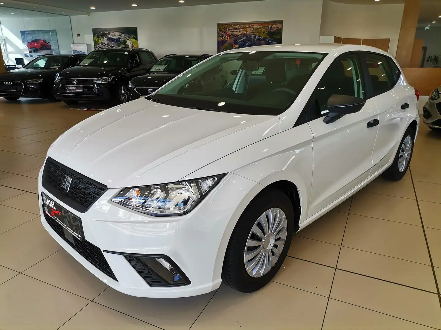 SEAT Ibiza 1.0 MPI Reference PDC|Klima|DAB+Radio Weiß - 2