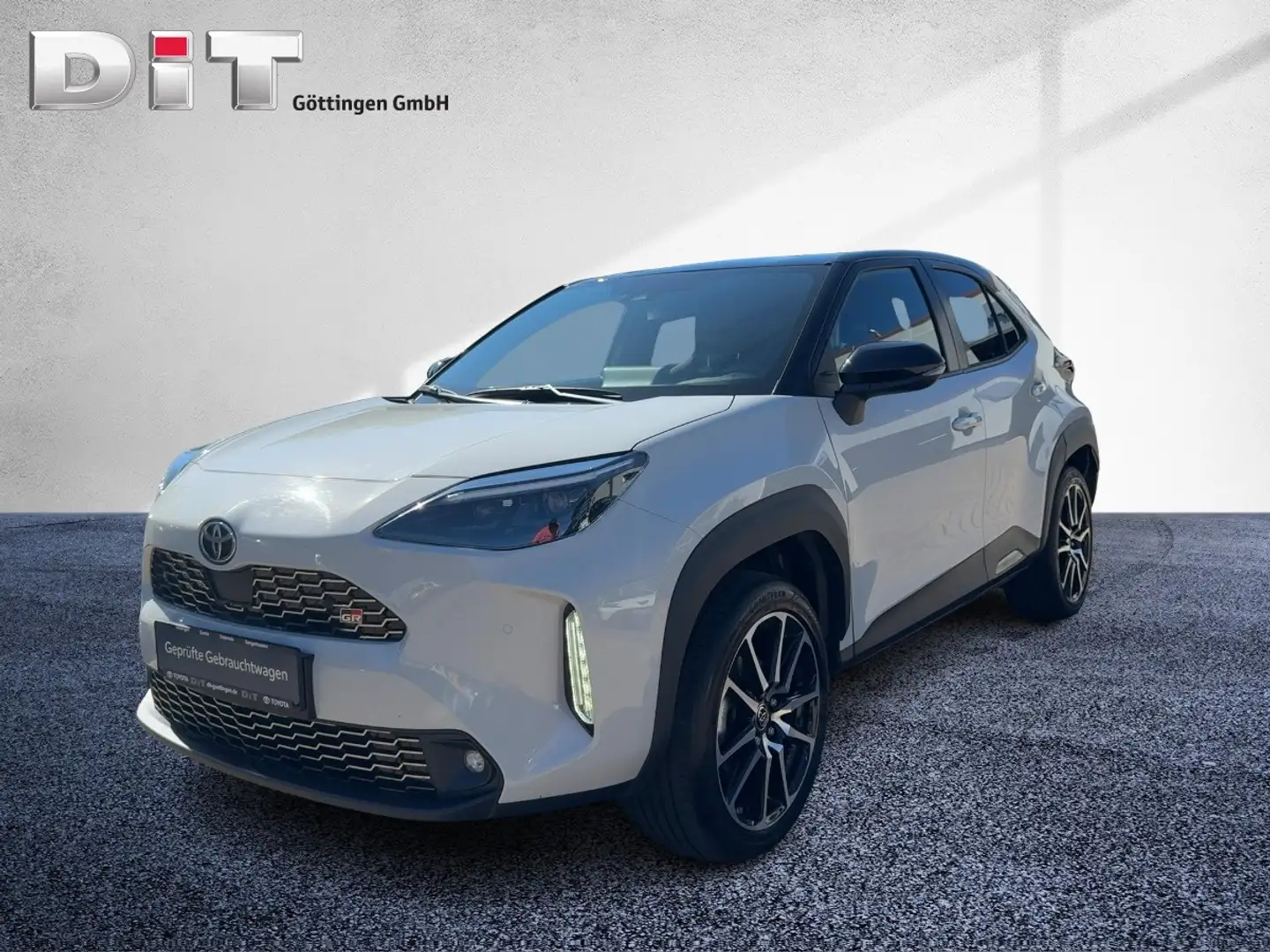 Toyota Yaris Cross 1.5 E FWD GR Sport HUD Noir - 2