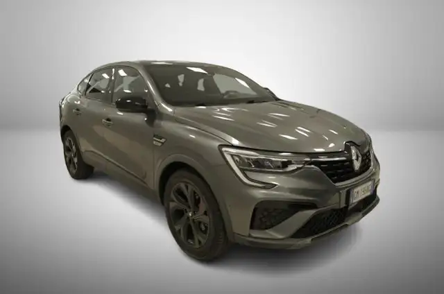 2023 Renault Arkana in Grey for sale