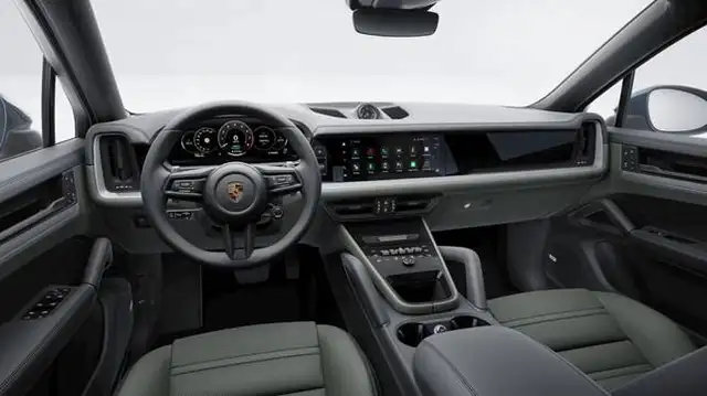 Porsche Cayenne view 8