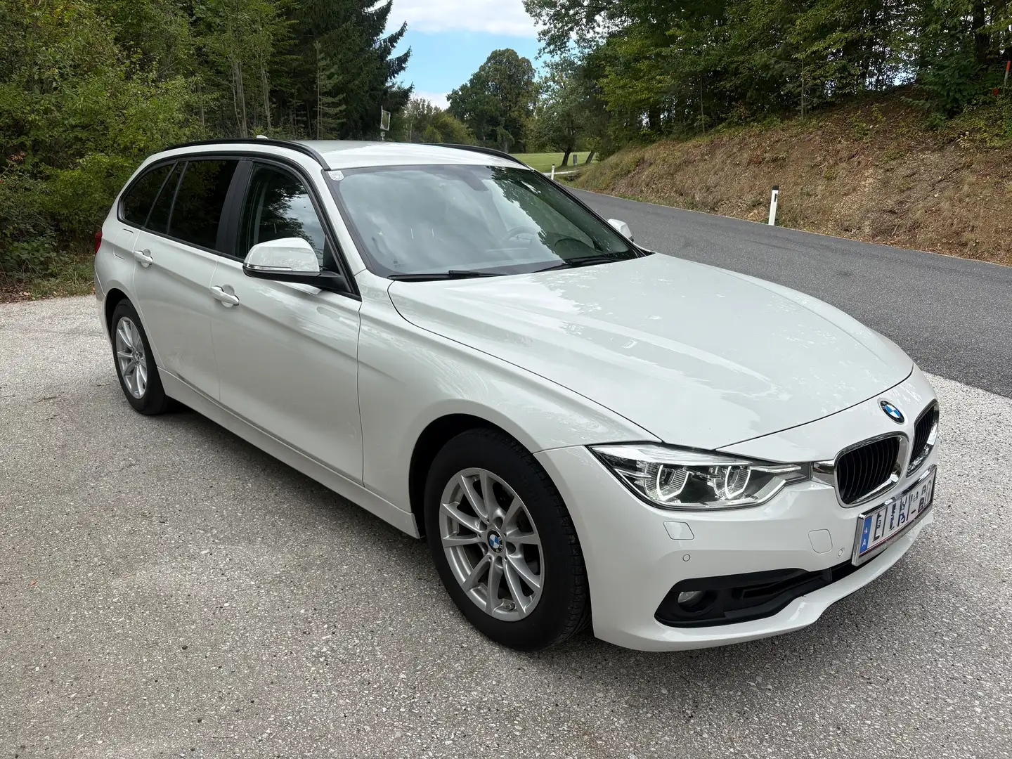 BMW 316 316d Touring Advantage Advantage Weiß - 2