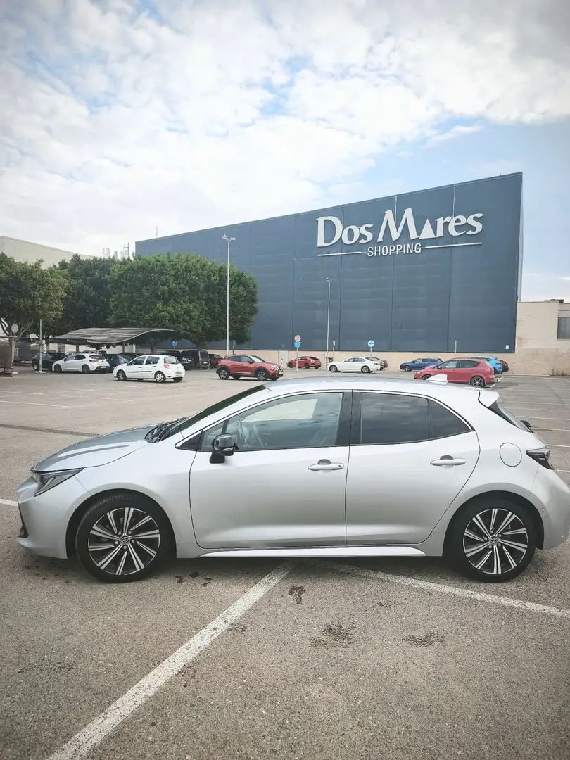 Toyota Corolla 125H Style - 2