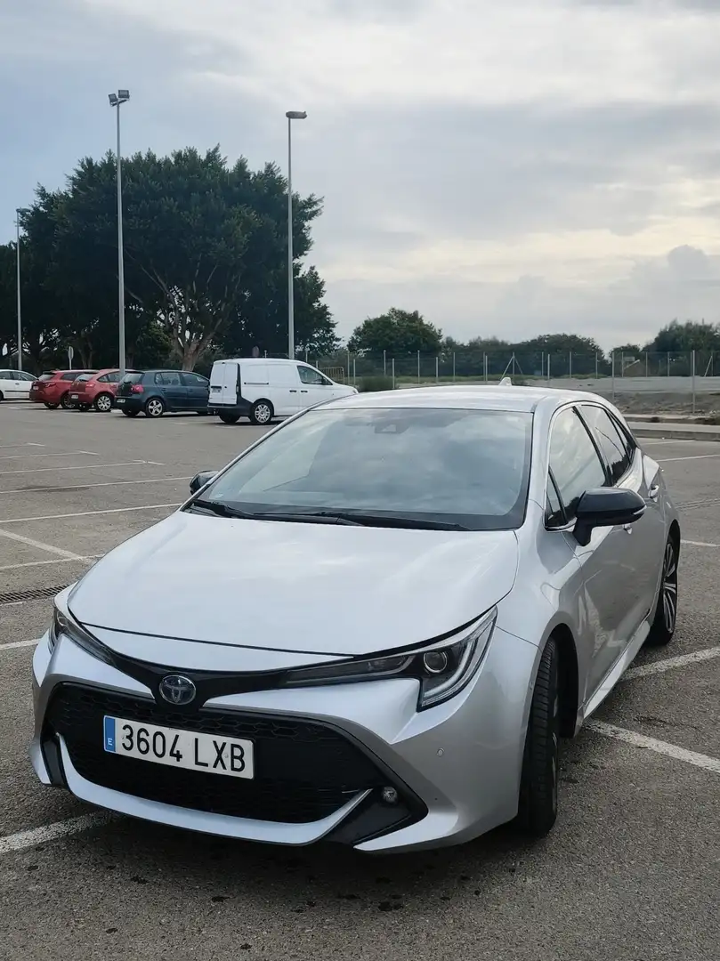 Toyota Corolla 125H Style - 1