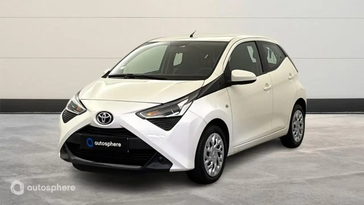 Toyota Aygo 1.0 VVT-i 72ch x-play 5p MY21