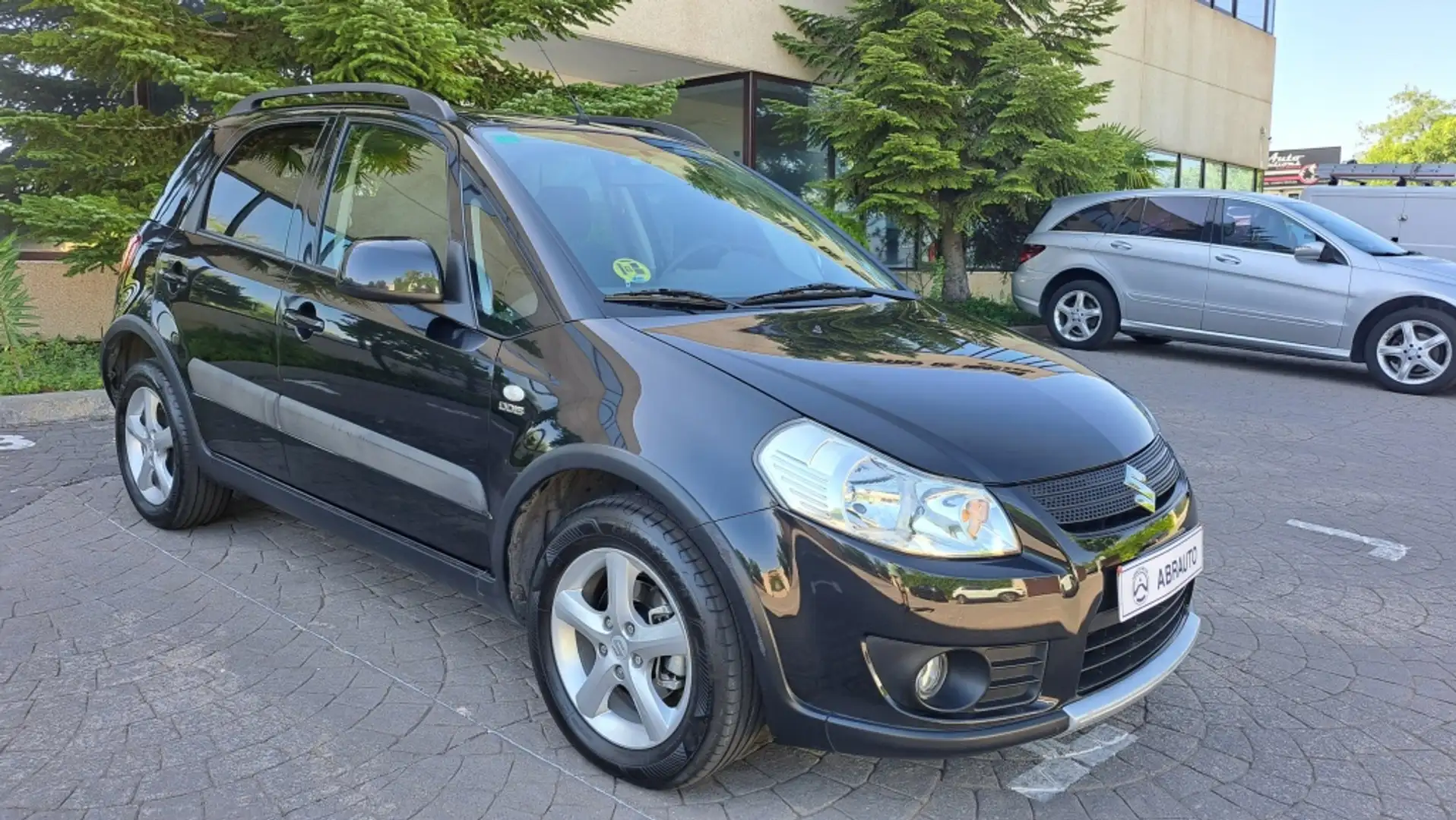 Suzuki SX4 1.9DDiS GLX Negro - 1