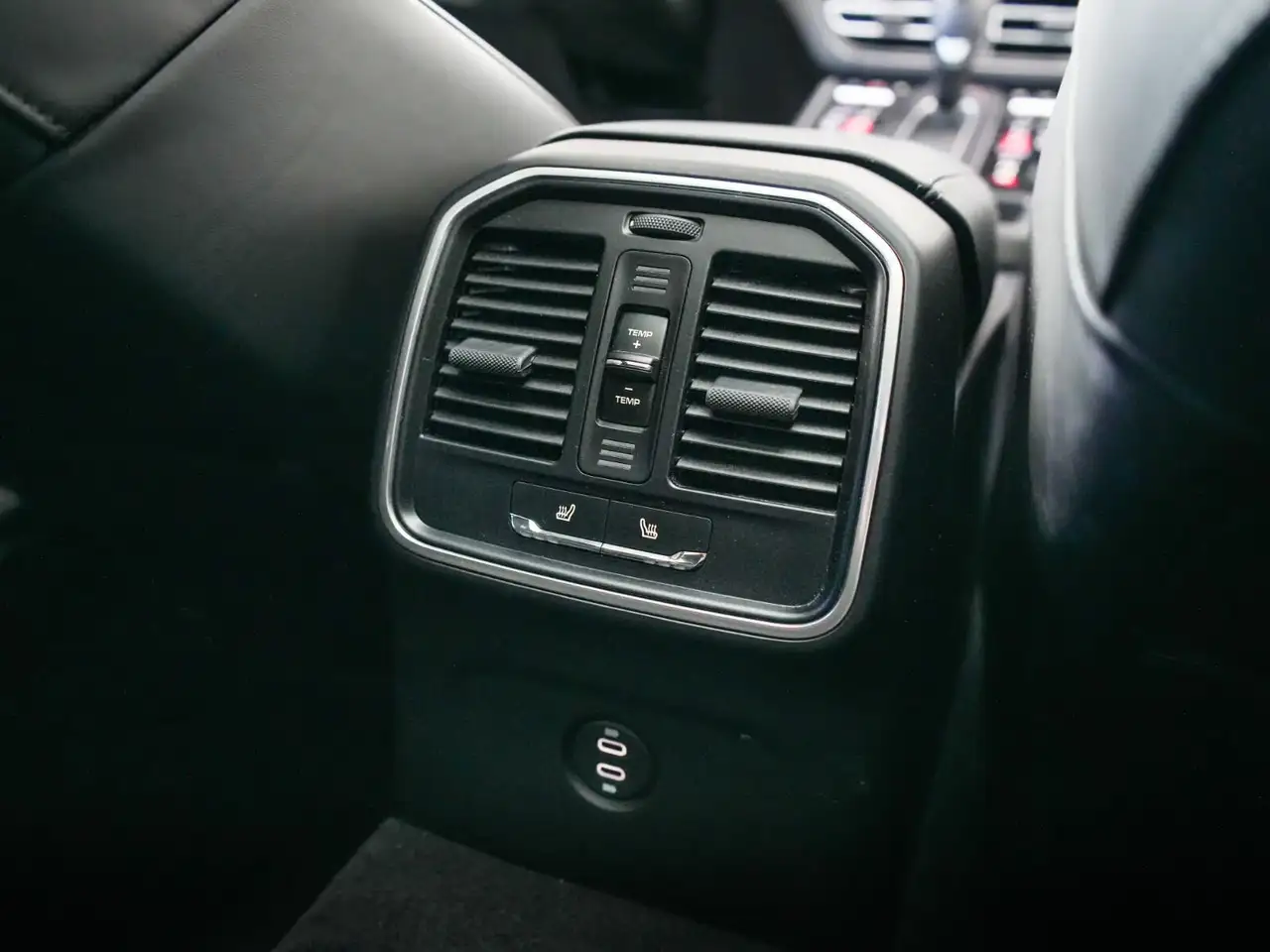 Porsche Macan снимка Porsche Macan