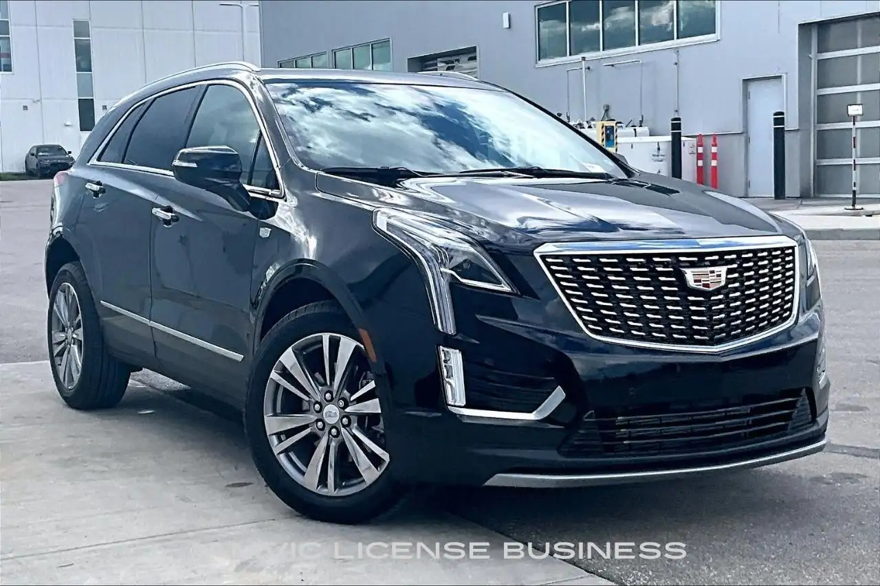 2025 Cadillac XT5